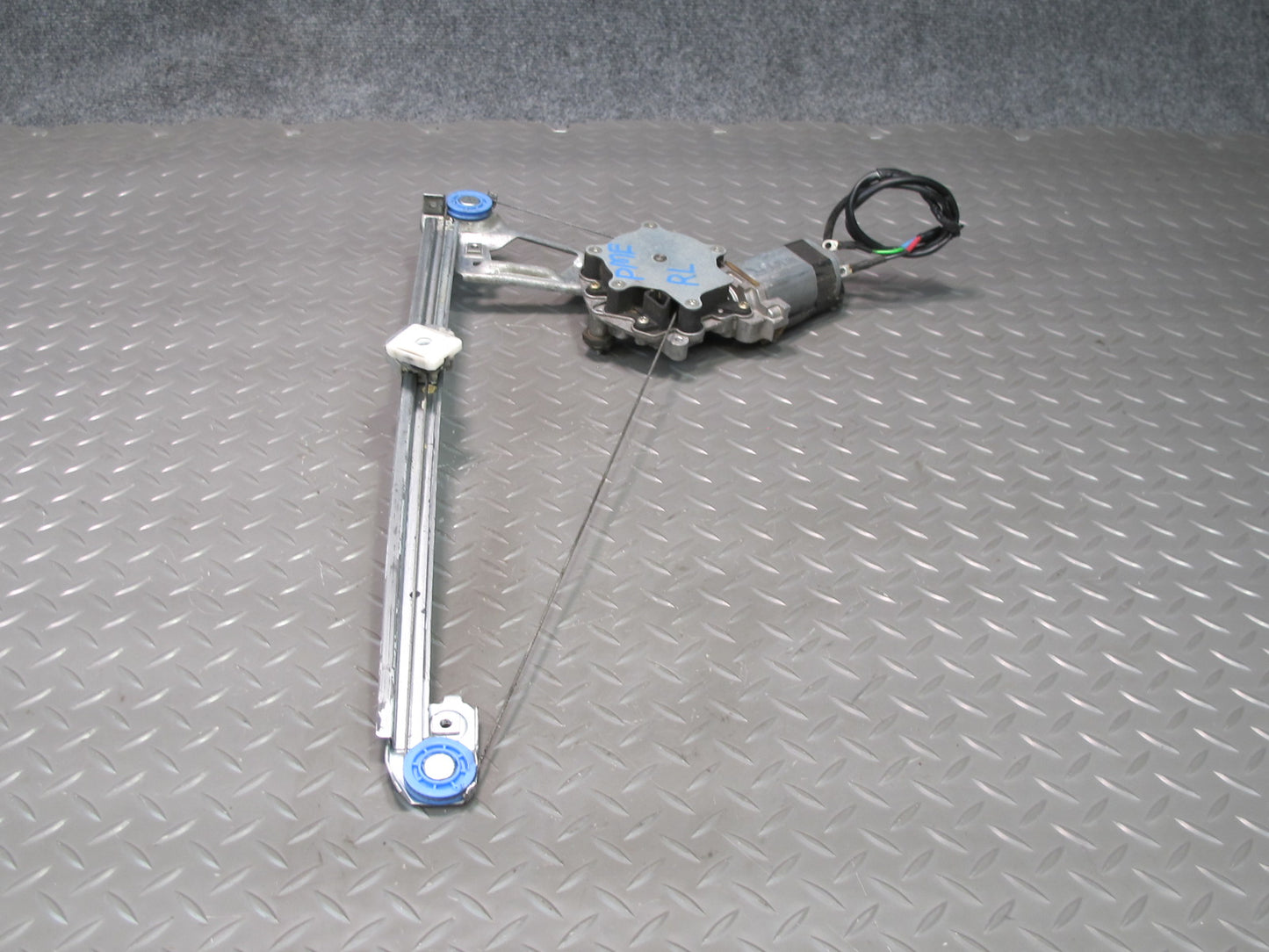 90-95 Mercedes W124 300D Sedan Rear Left Door Window Regulator w Motor OEM