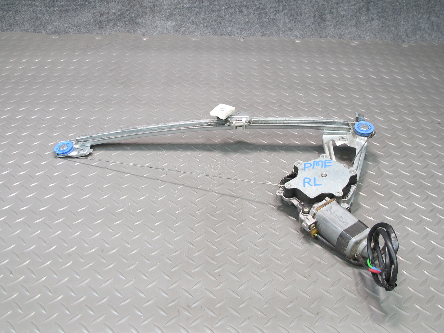 90-95 Mercedes W124 300D Sedan Rear Left Door Window Regulator w Motor OEM