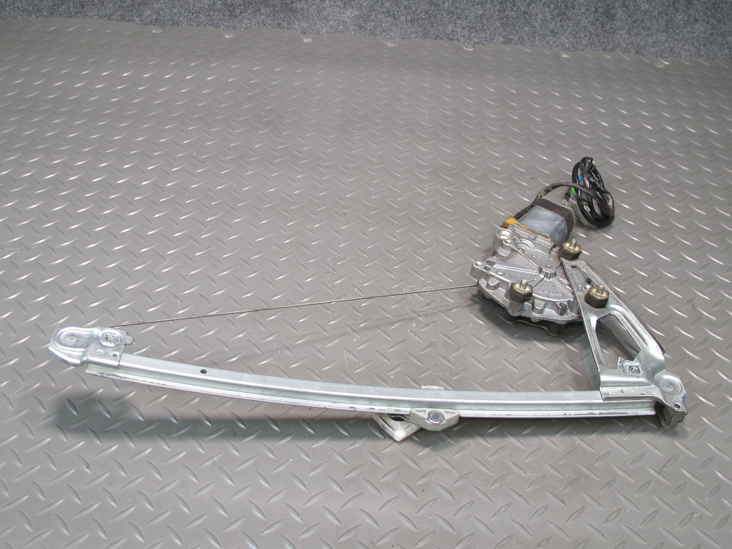 90-95 Mercedes W124 300D Sedan Rear Left Door Window Regulator w Motor OEM