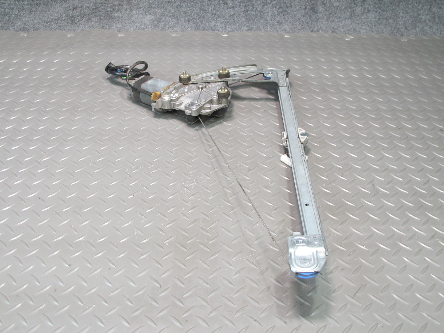 90-95 Mercedes W124 300D Sedan Rear Left Door Window Regulator w Motor OEM