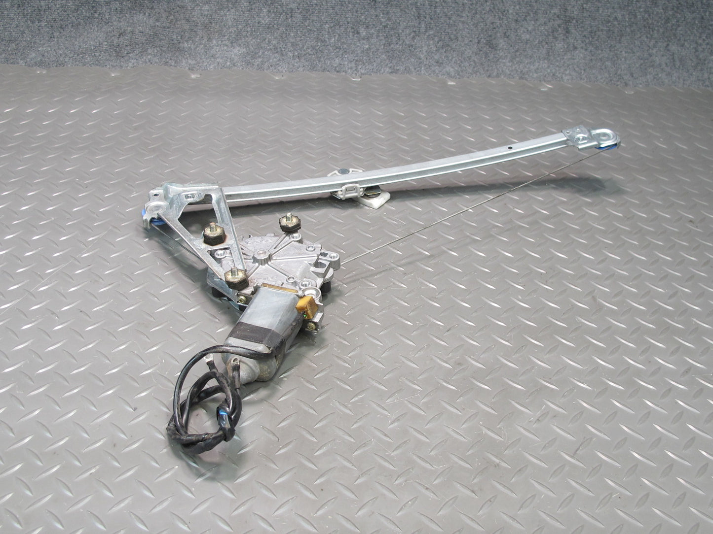 90-95 Mercedes W124 300D Sedan Rear Left Door Window Regulator w Motor OEM