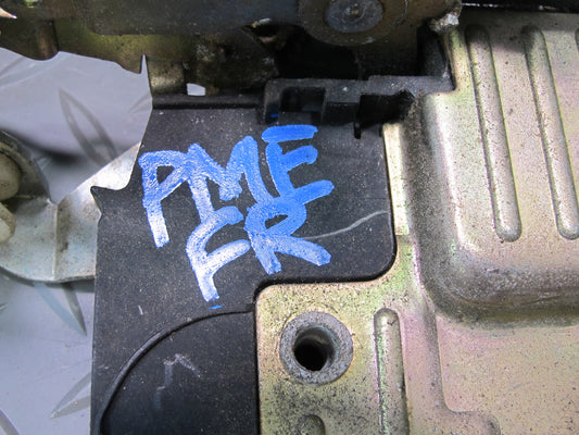 87-95 Mercedes W124 300D Front Right Door Lock Latch w Vacuum Actuator OEM