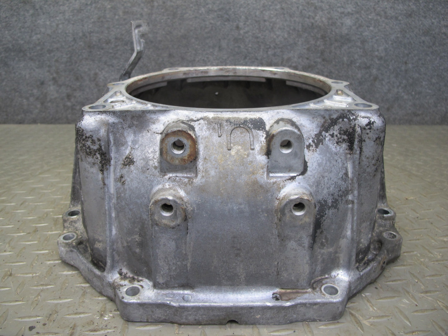 98-00 Lexus UZZ30L SC400 A650E U1 A/T Automatic Transmission Bell Housing OEM