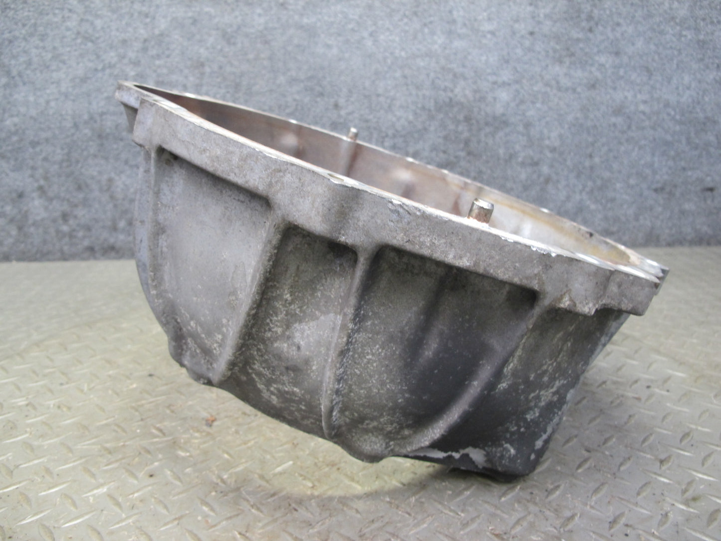 98-00 Lexus UZZ30L SC400 A650E U1 A/T Automatic Transmission Bell Housing OEM