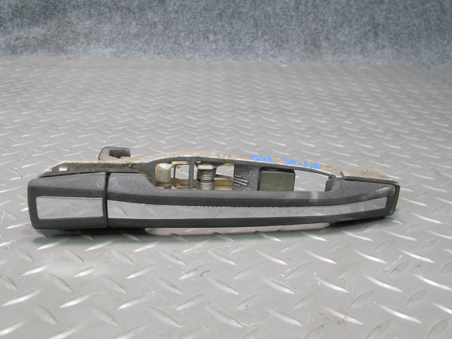 90-95 Mercedes W124 300D Sedan Rear Right Door Exterior Handle OEM