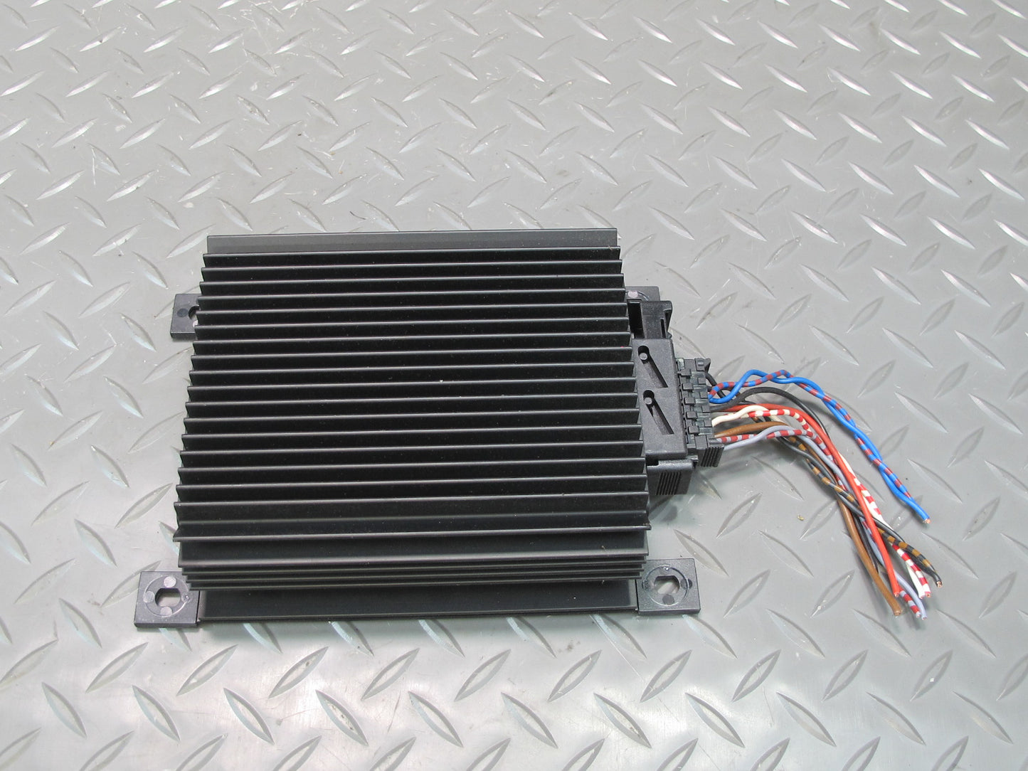 91-95 Mercedes W124 300D Audio Amplifier AMP 1248201989 OEM