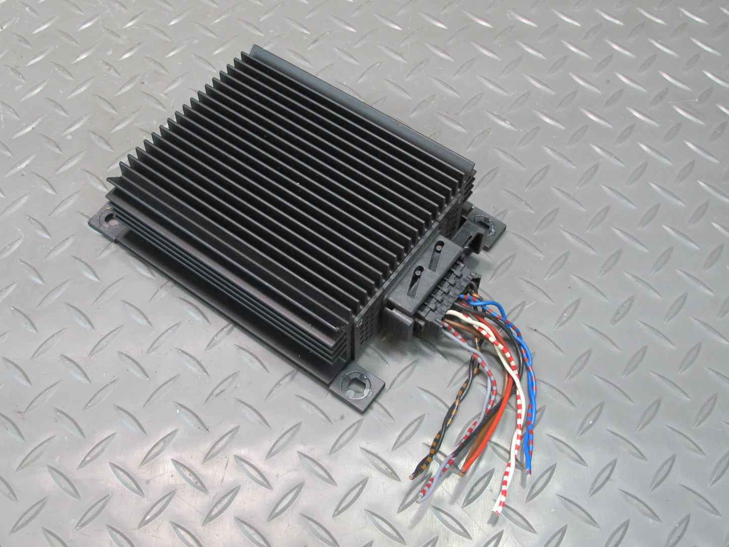 91-95 Mercedes W124 300D Audio Amplifier AMP 1248201989 OEM