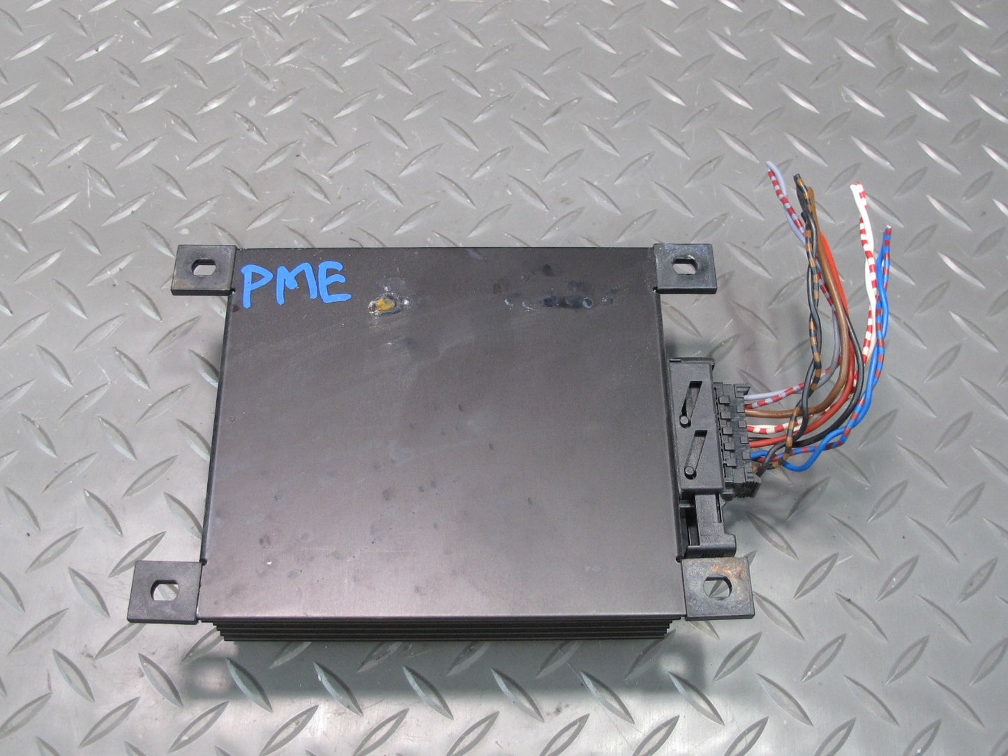 91-95 Mercedes W124 300D Audio Amplifier AMP 1248201989 OEM