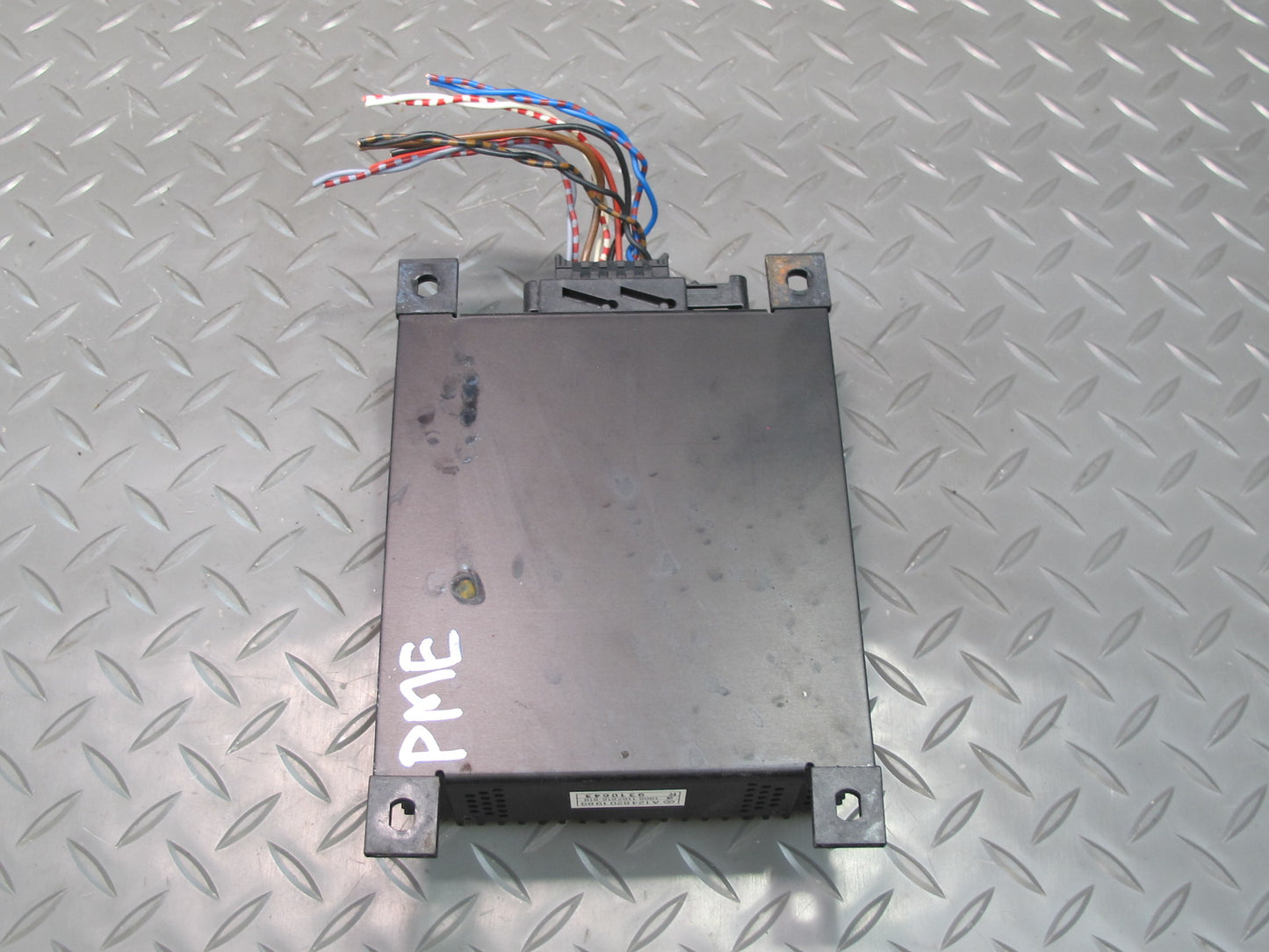 91-95 Mercedes W124 300D Audio Amplifier AMP 1248201989 OEM