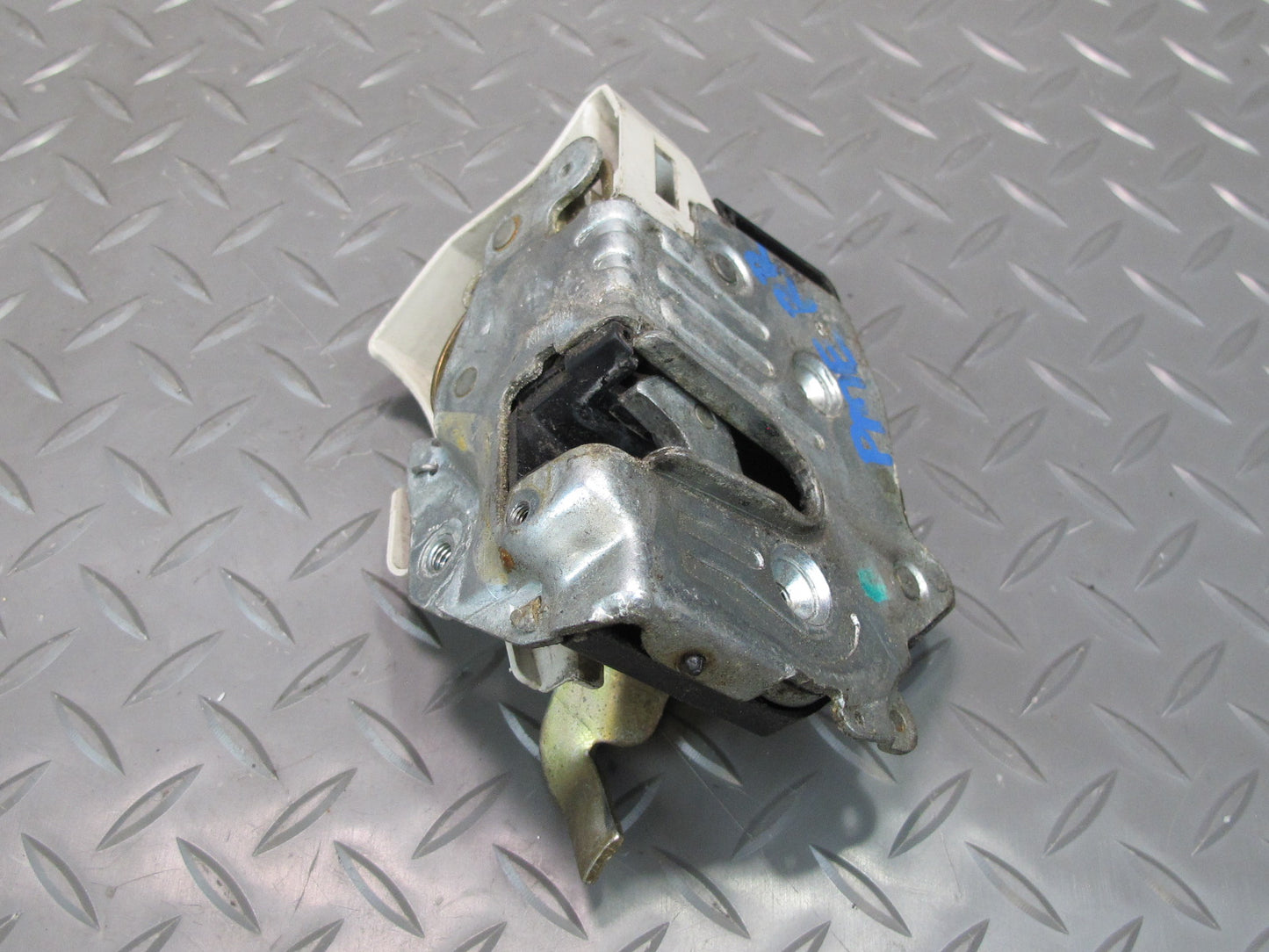 87-95 Mercedes W124 300D Sedan Rear Right Door Lock Latch Actuator OEM