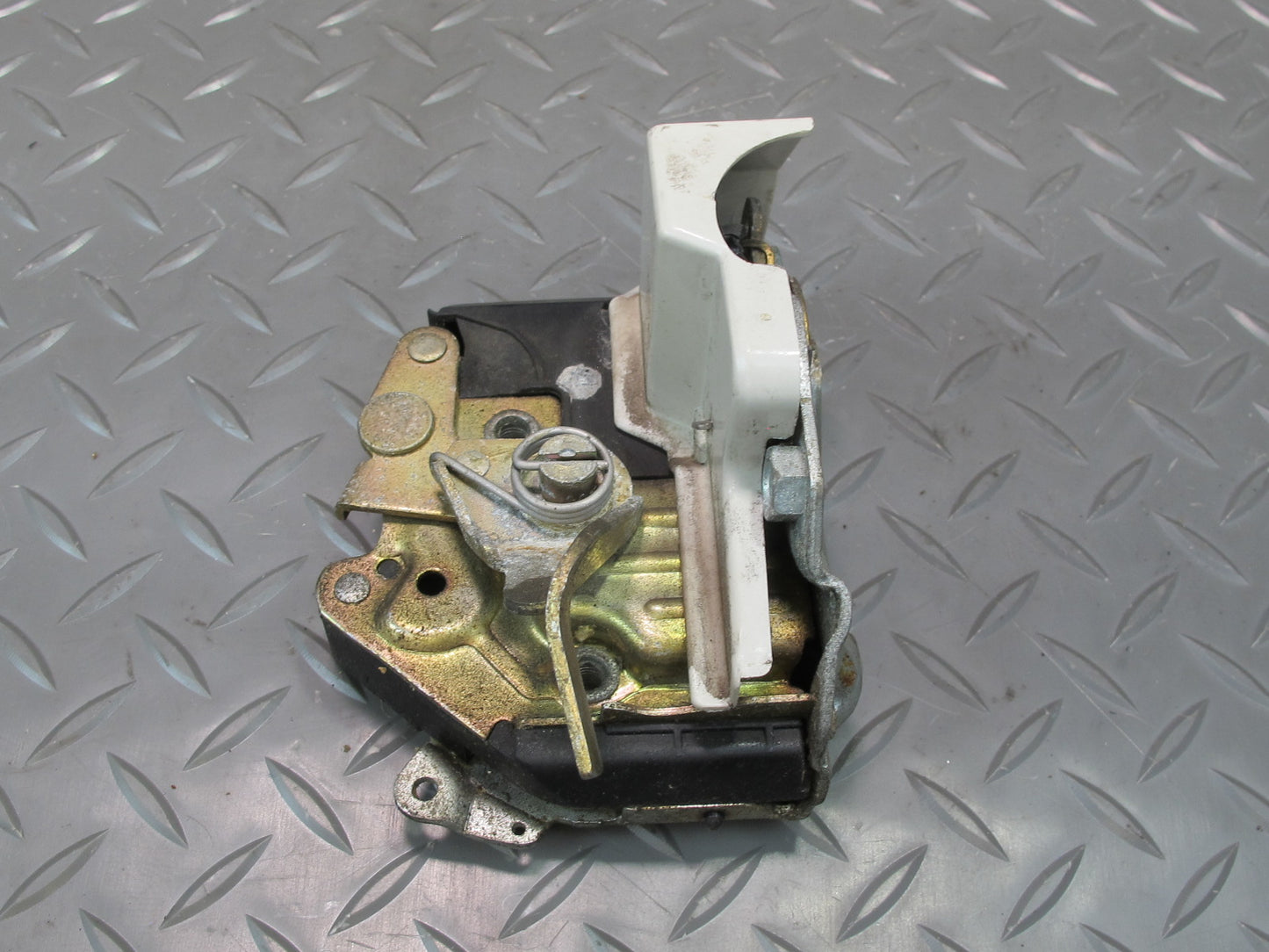 87-95 Mercedes W124 300D Sedan Rear Right Door Lock Latch Actuator OEM