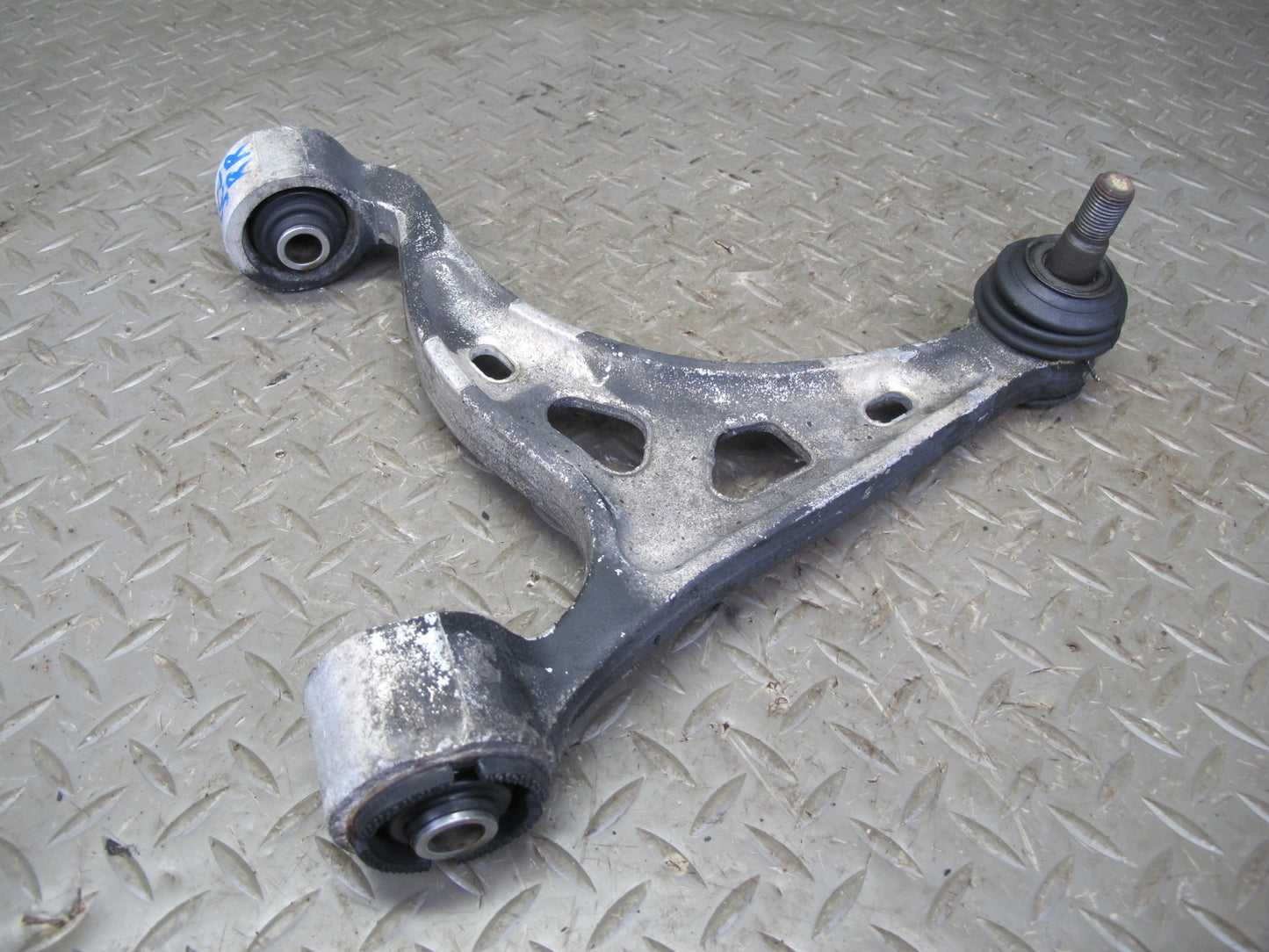 94-00 Lexus UZZ30L SC300 SC400 Rear Right Upper Control Arm OEM