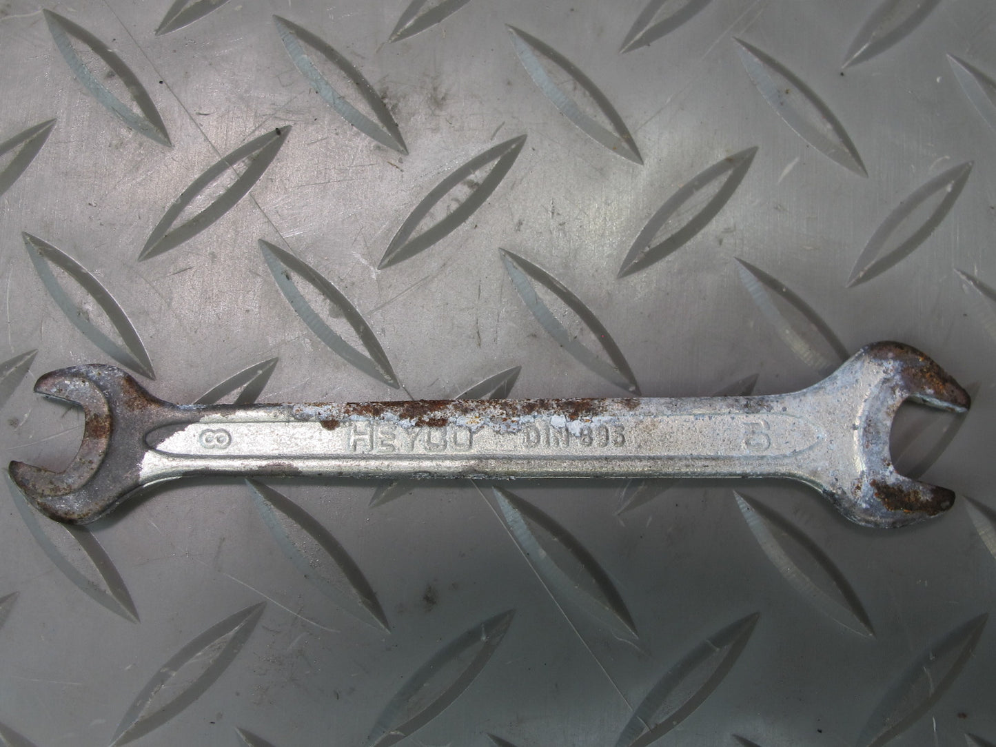 90-95 Mercedes W124 300D Spare Tire Tool Set With Case OEM