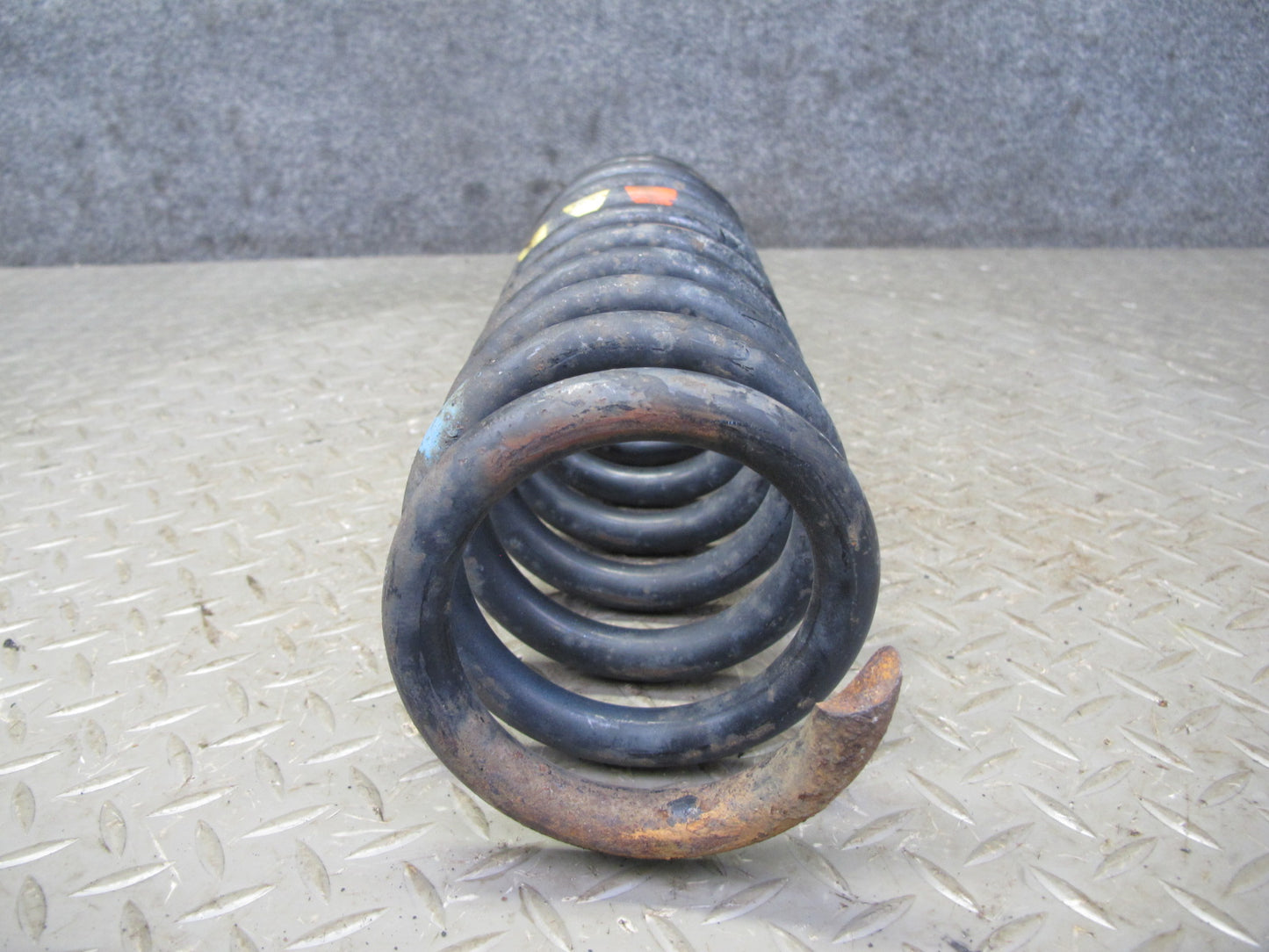 90-95 Mercedes W124 300D Front Left & Right Suspension Coil Spring Set OEM