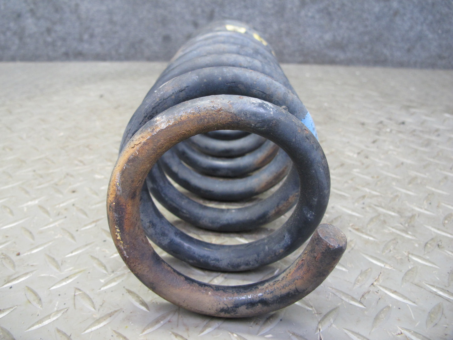 90-95 Mercedes W124 300D Front Left & Right Suspension Coil Spring Set OEM