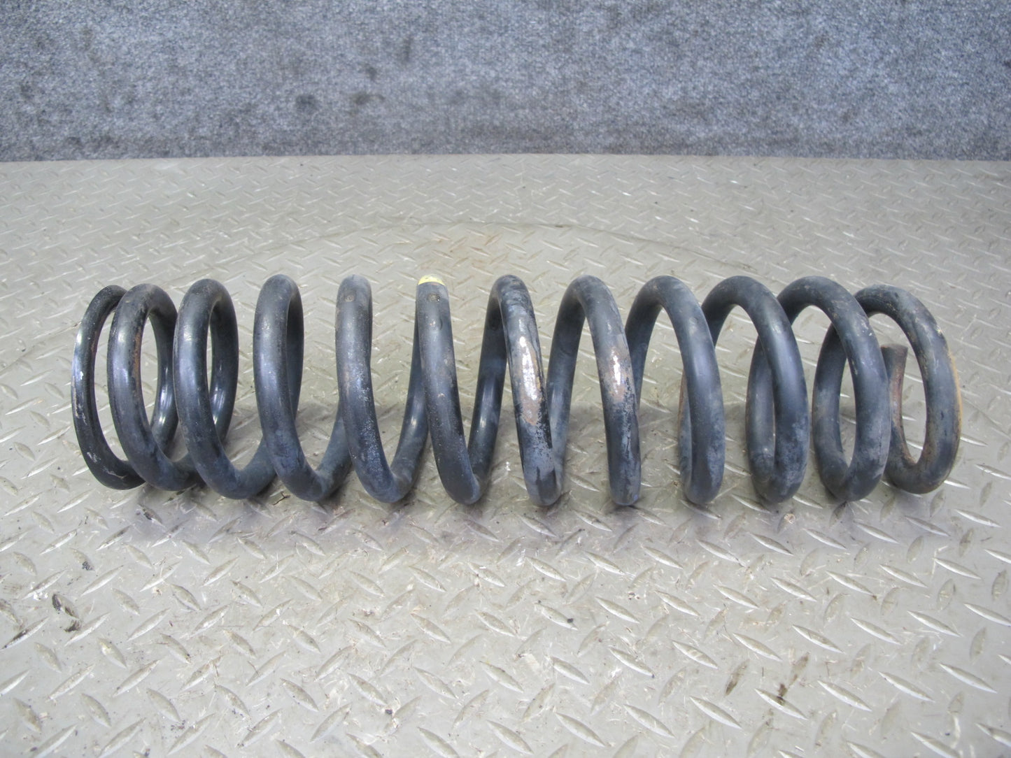 90-95 Mercedes W124 300D Front Left & Right Suspension Coil Spring Set OEM