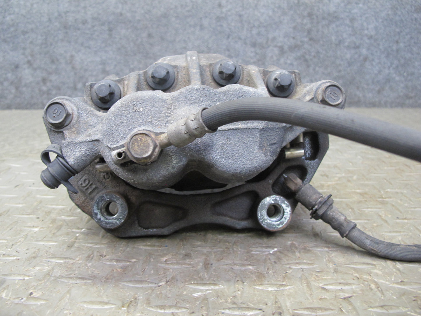 92-00 Lexus UZZ30L SC300 SC400 RWD Set of 2 Front Left & Right Brake Caliper OEM