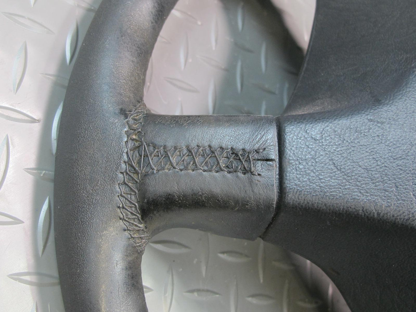 93-95 Mercedes W124 300D Leather Steering Black OEM