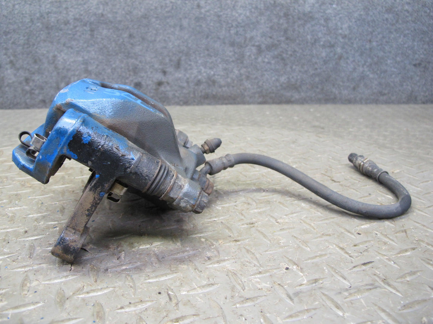 92-00 Lexus UZZ30L SC400 RWD Set of 2 Rear Left & Right Brake Caliper OEM