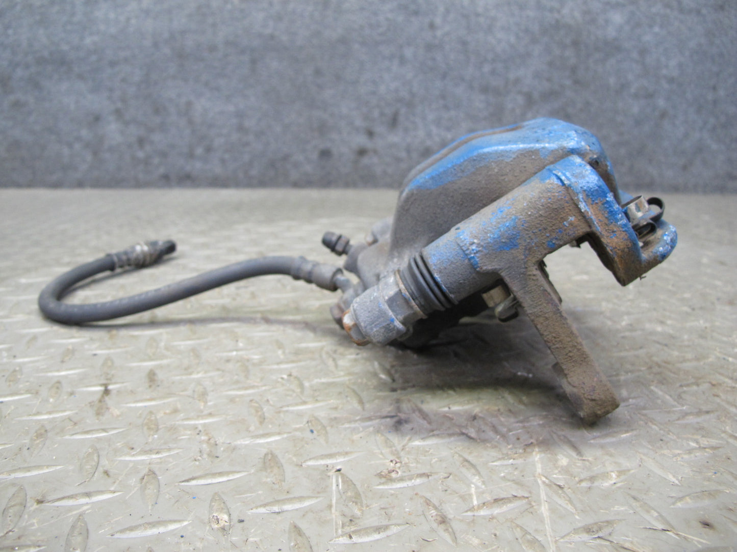 92-00 Lexus UZZ30L SC400 RWD Set of 2 Rear Left & Right Brake Caliper OEM