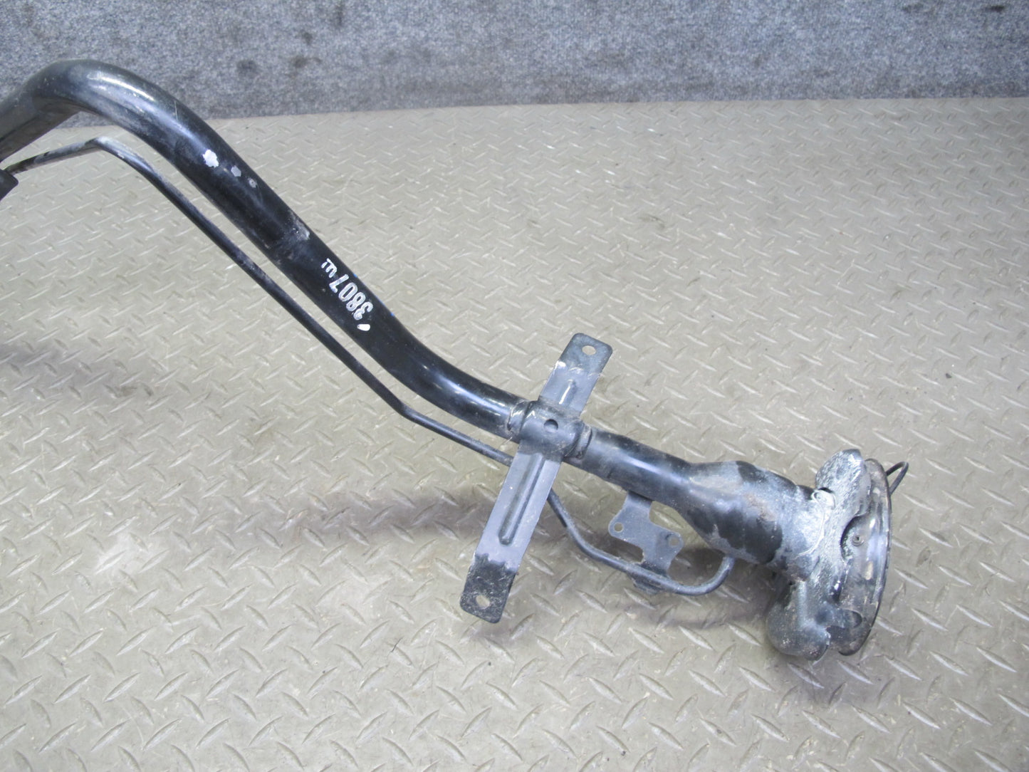 12-20 Nissan Z34 370Z Fuel Gas Tank Filler Neck w Cap Assembly OEM