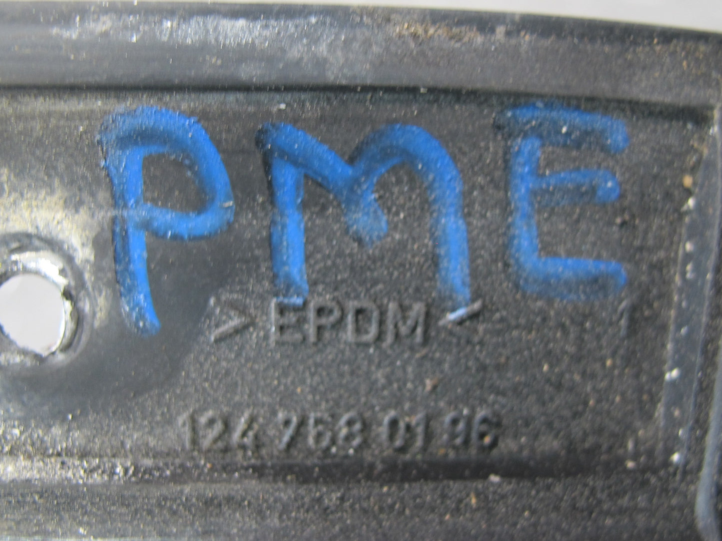 94-95 Mercedes W124 300D Sedan Rear Trunk Lid License Plate Trim Molding OEM