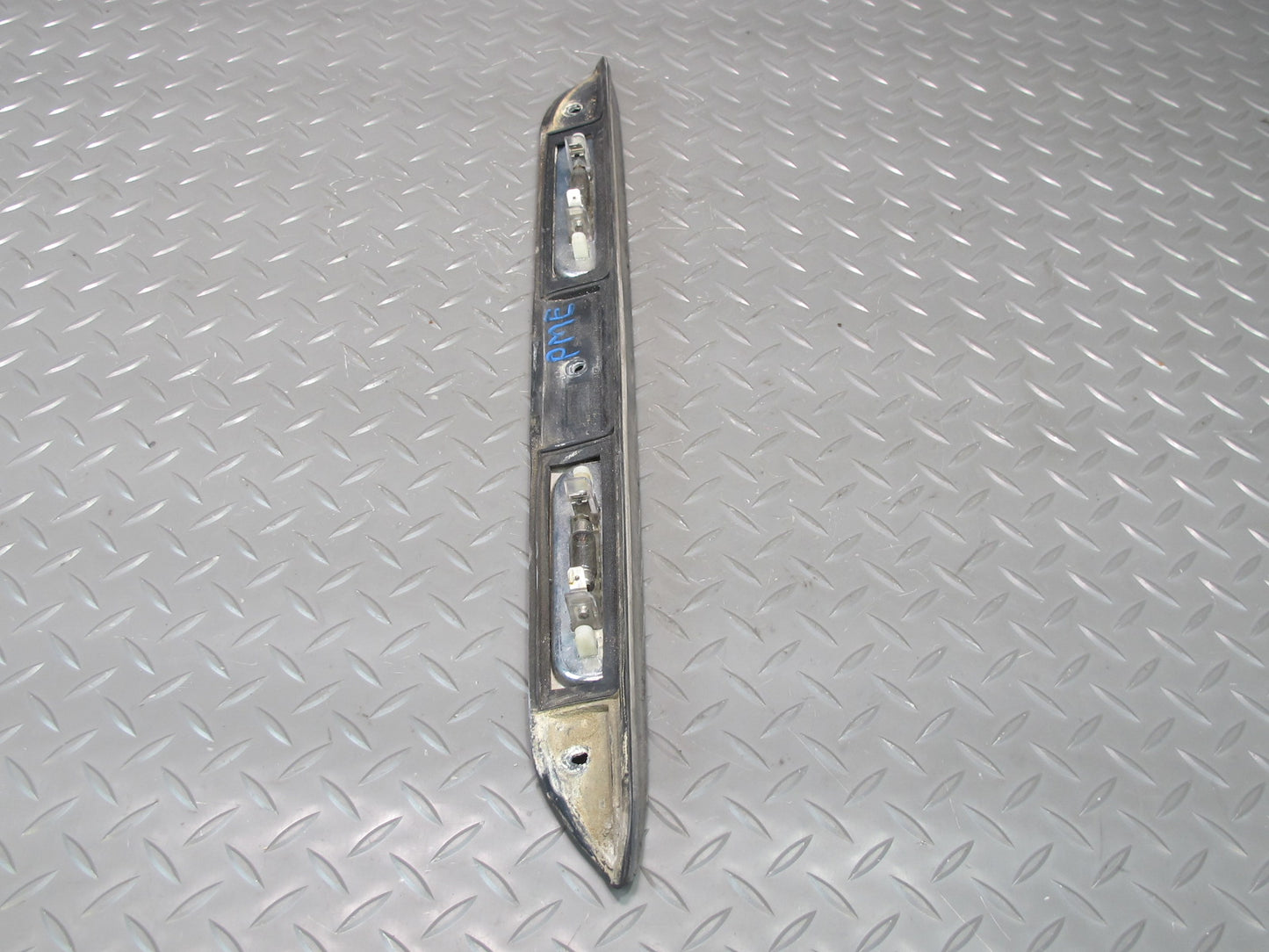 94-95 Mercedes W124 300D Sedan Rear Trunk Lid License Plate Trim Molding OEM