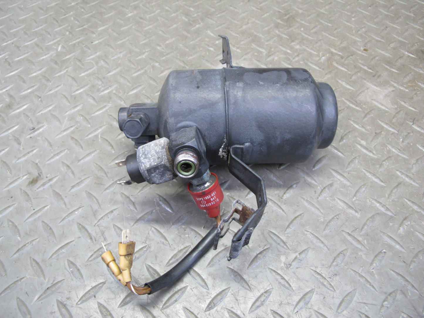 89-95 Mercedes W124 300D A/C Air Condition Hose Pipe Line Dryer Set OEM