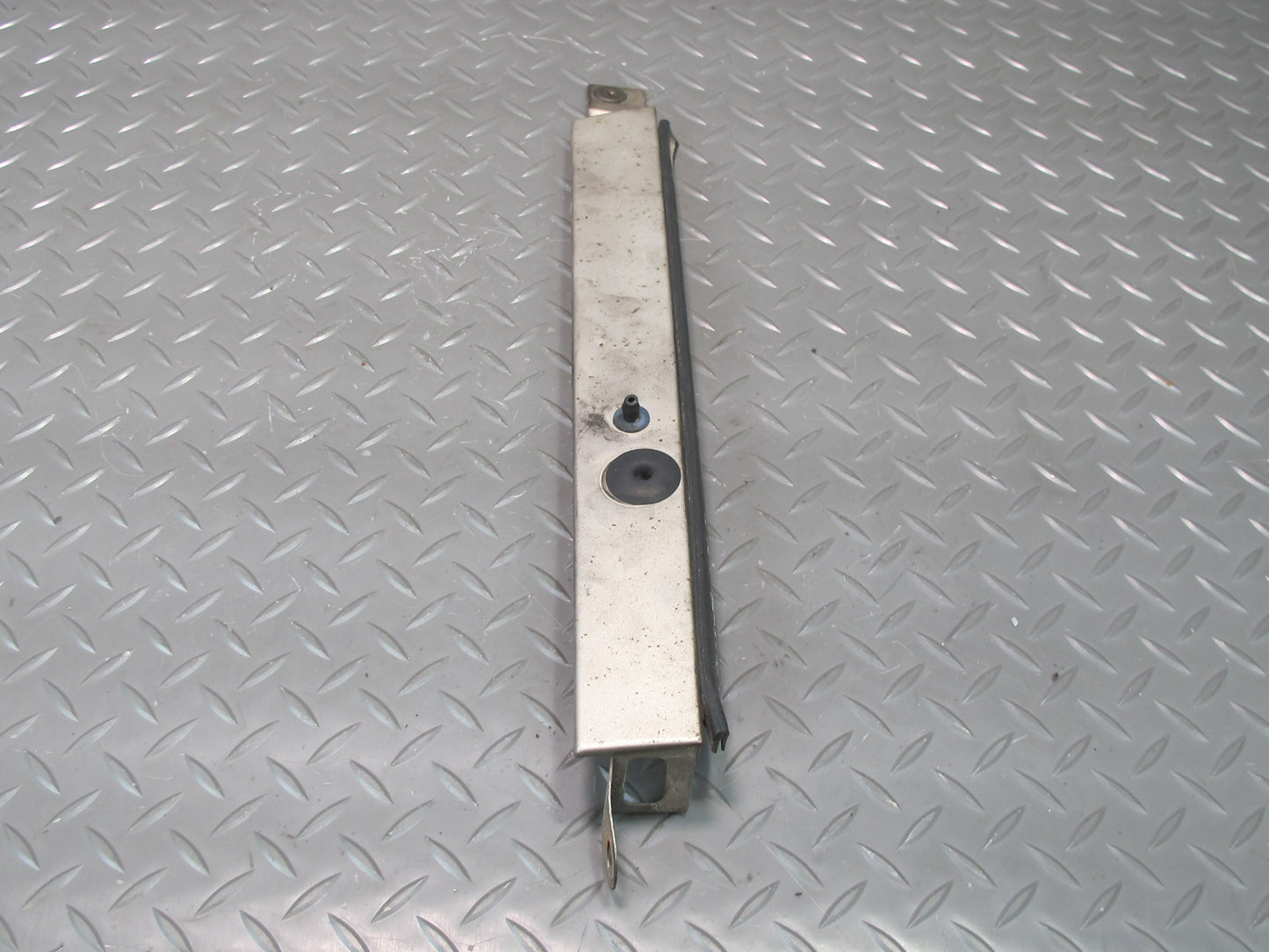 94-95 Mercedes W124 300D Front Left & Right Headlight Lower Moulding Set OEM