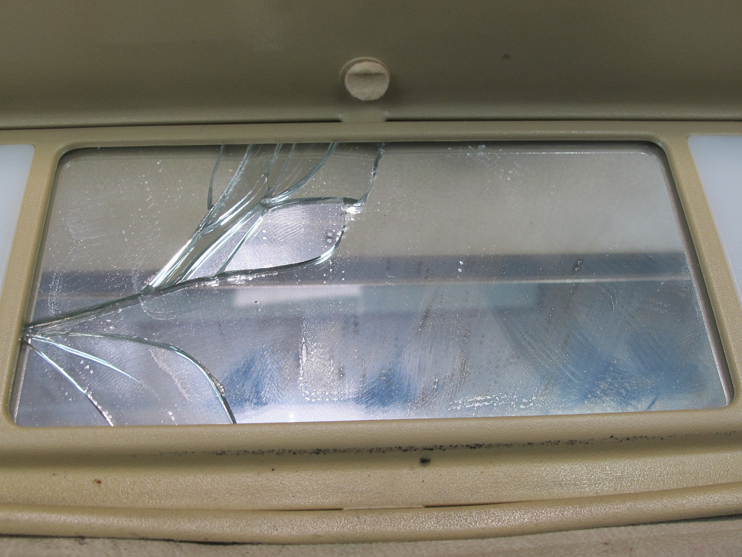 90-95 Mercedes W124 300D Front Right & Left Sun Visor Beige Set OEM