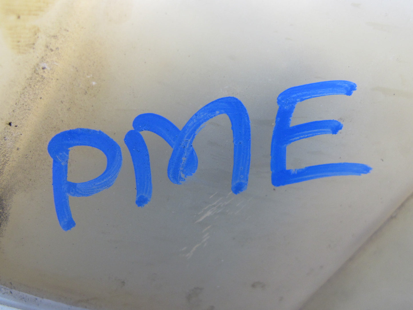 93-95 Mercedes W124 300D 3.0L Diesel Engine Coolant Expansion Overflow Tank OEM