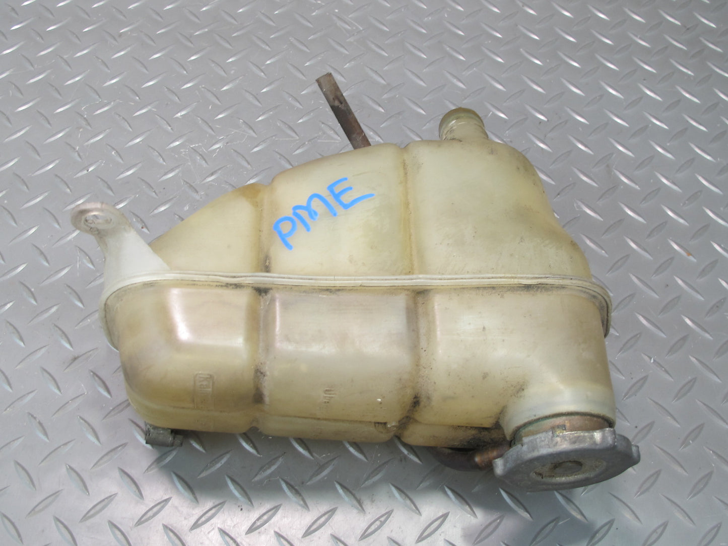 93-95 Mercedes W124 300D 3.0L Diesel Engine Coolant Expansion Overflow Tank OEM