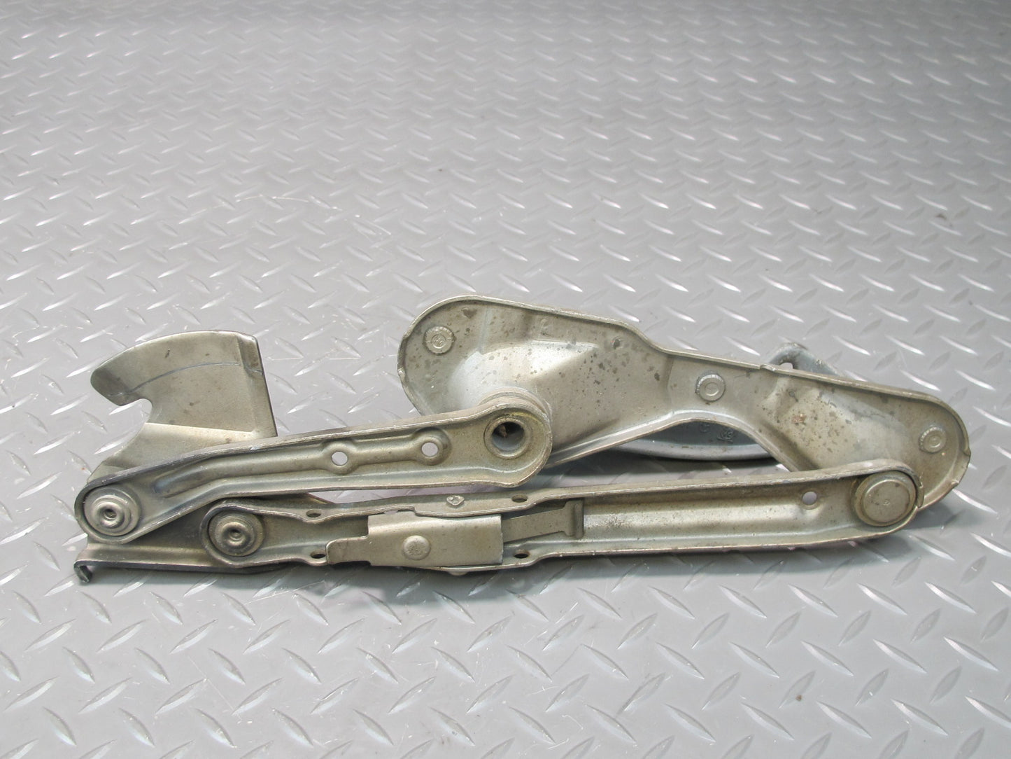 90-95 Mercedes W124 300D Set of 2 Front Left & Right Hood Hinge w Springs OEM