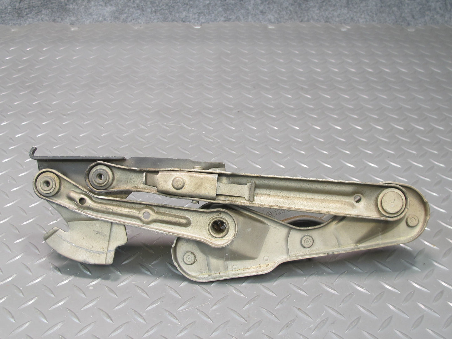 90-95 Mercedes W124 300D Set of 2 Front Left & Right Hood Hinge w Springs OEM