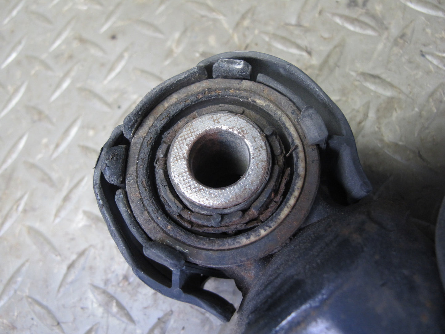 10-16 Audi B8 A4 S4 AWD Rear Left & Right Adaptive Strut Shock Absorber Set OEM