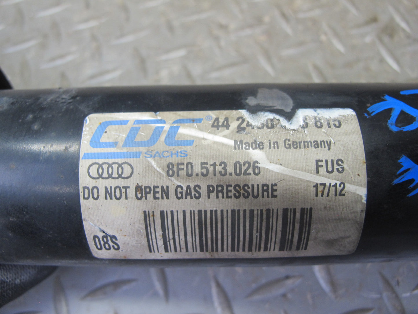 10-16 Audi B8 A4 S4 AWD Rear Left & Right Adaptive Strut Shock Absorber Set OEM