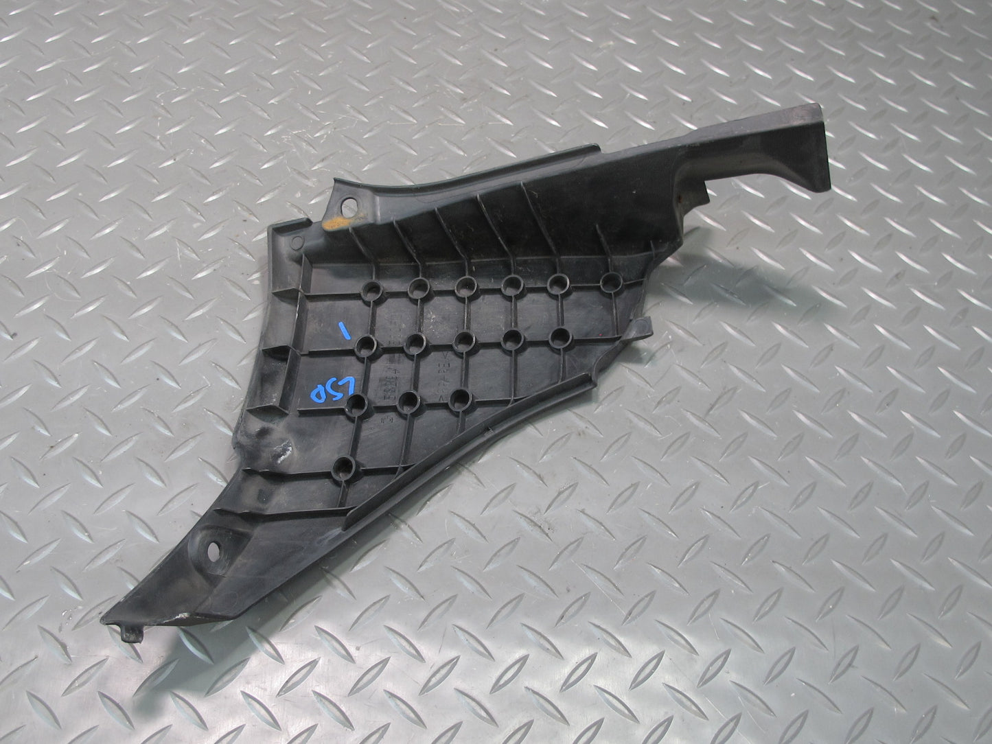 04-06 Lexus UCF30L LS430 Set of 2 Left & Right Radiator Deflector Trim Cover OEM