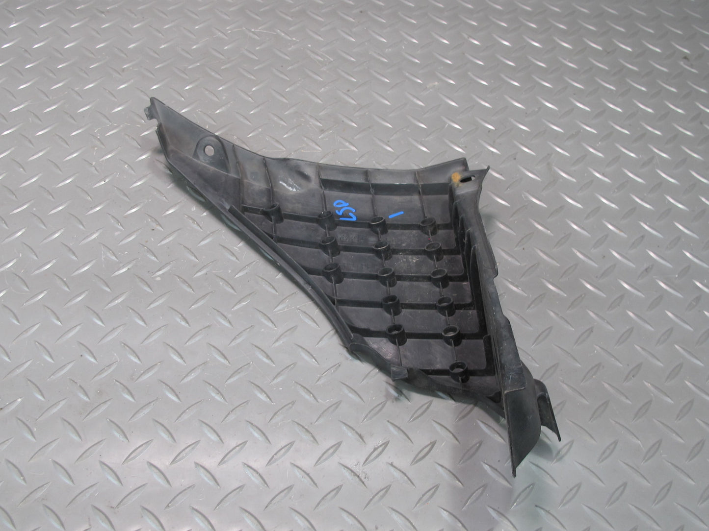 04-06 Lexus UCF30L LS430 Set of 2 Left & Right Radiator Deflector Trim Cover OEM