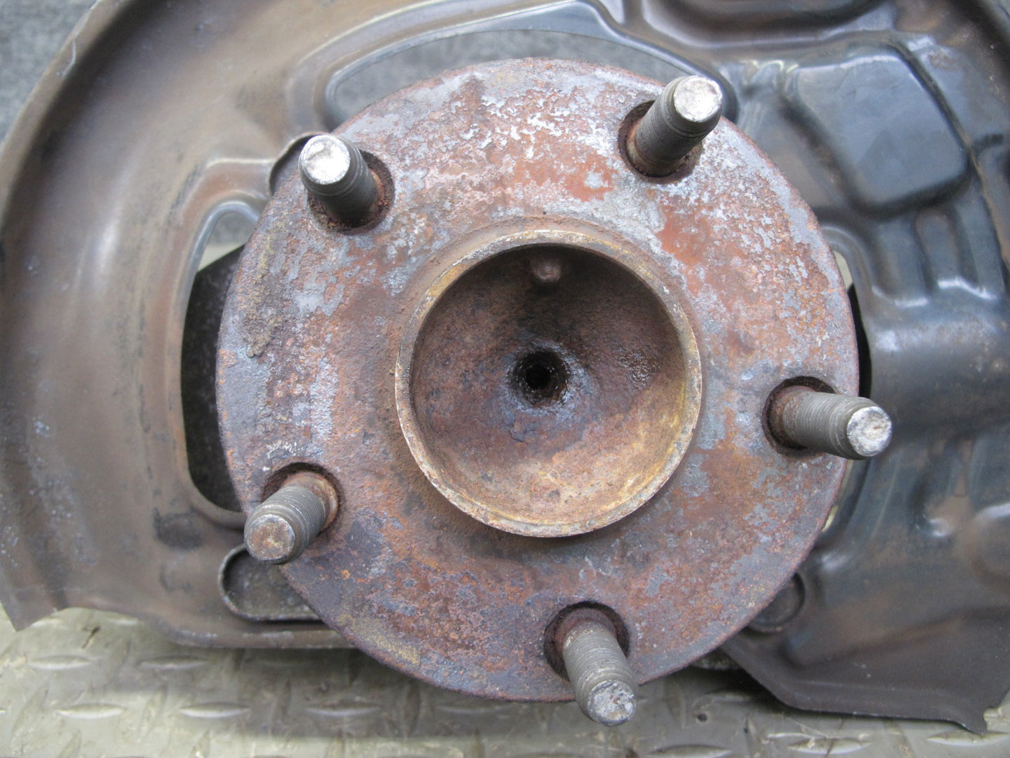 01-06 Lexus LS430 UCF30L RWD Front Right Spindle Knuckle Wheel Hub Bearing OEM