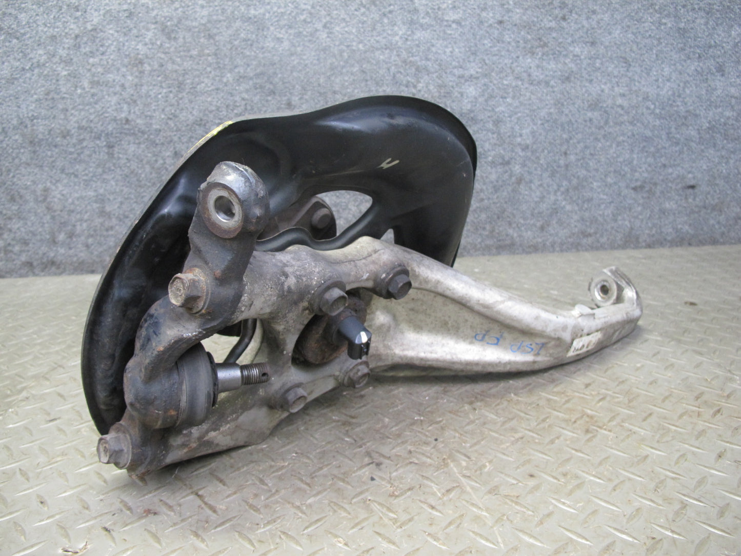 01-06 Lexus LS430 UCF30L RWD Front Right Spindle Knuckle Wheel Hub Bearing OEM