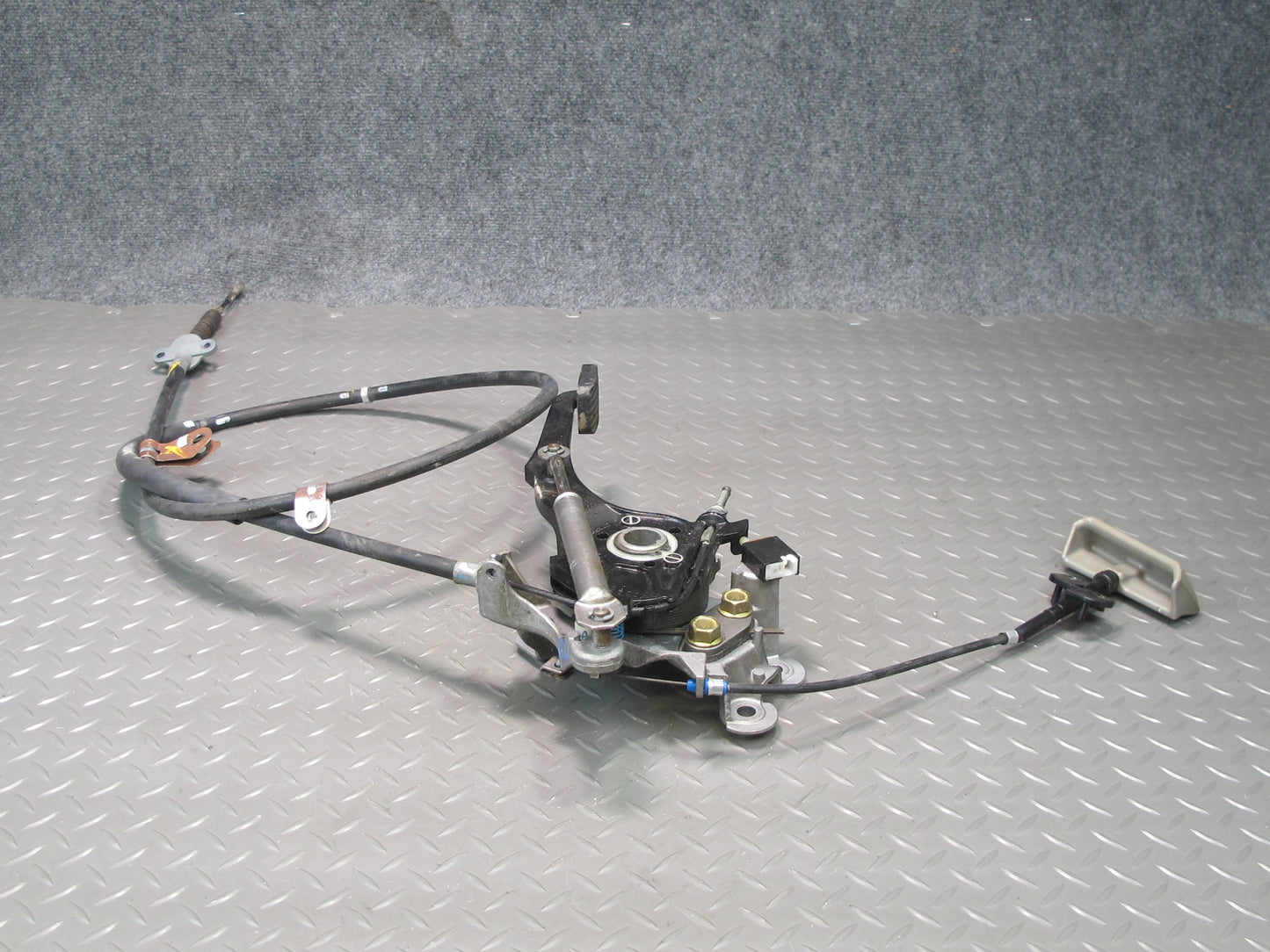 01-06 Lexus LS430 Emergency Parking Brake Pedal w Release Handle & Cable OEM