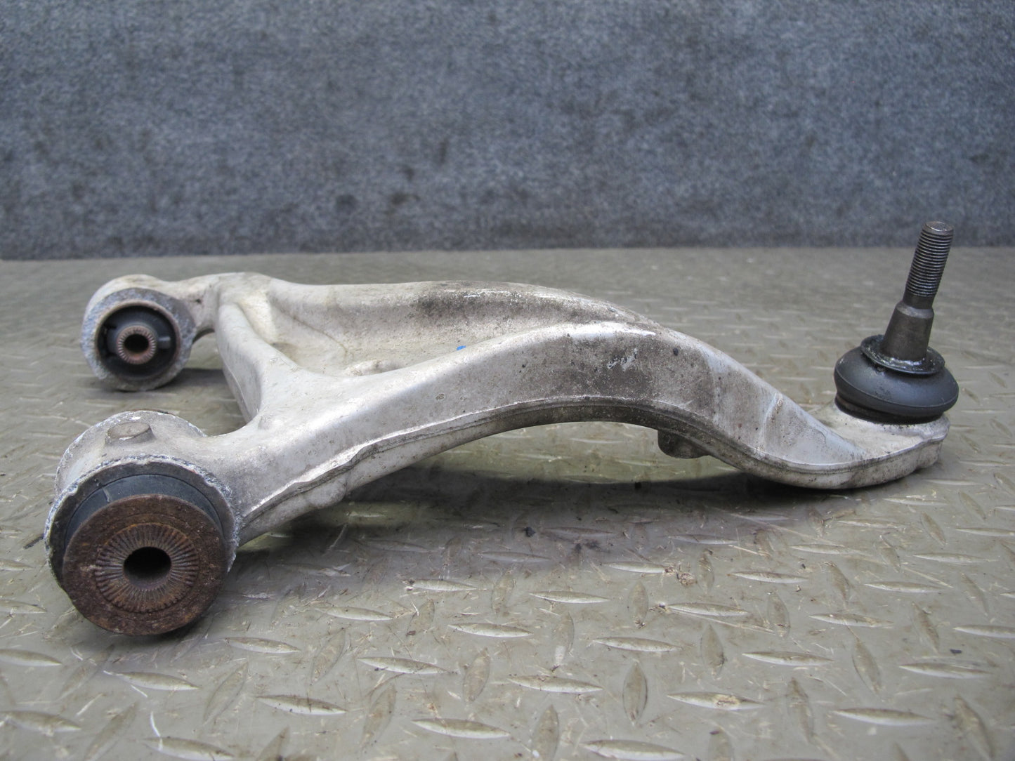 01-06 Lexus UCF30L LS430 Rear Right Suspension Upper Control Arm OEM