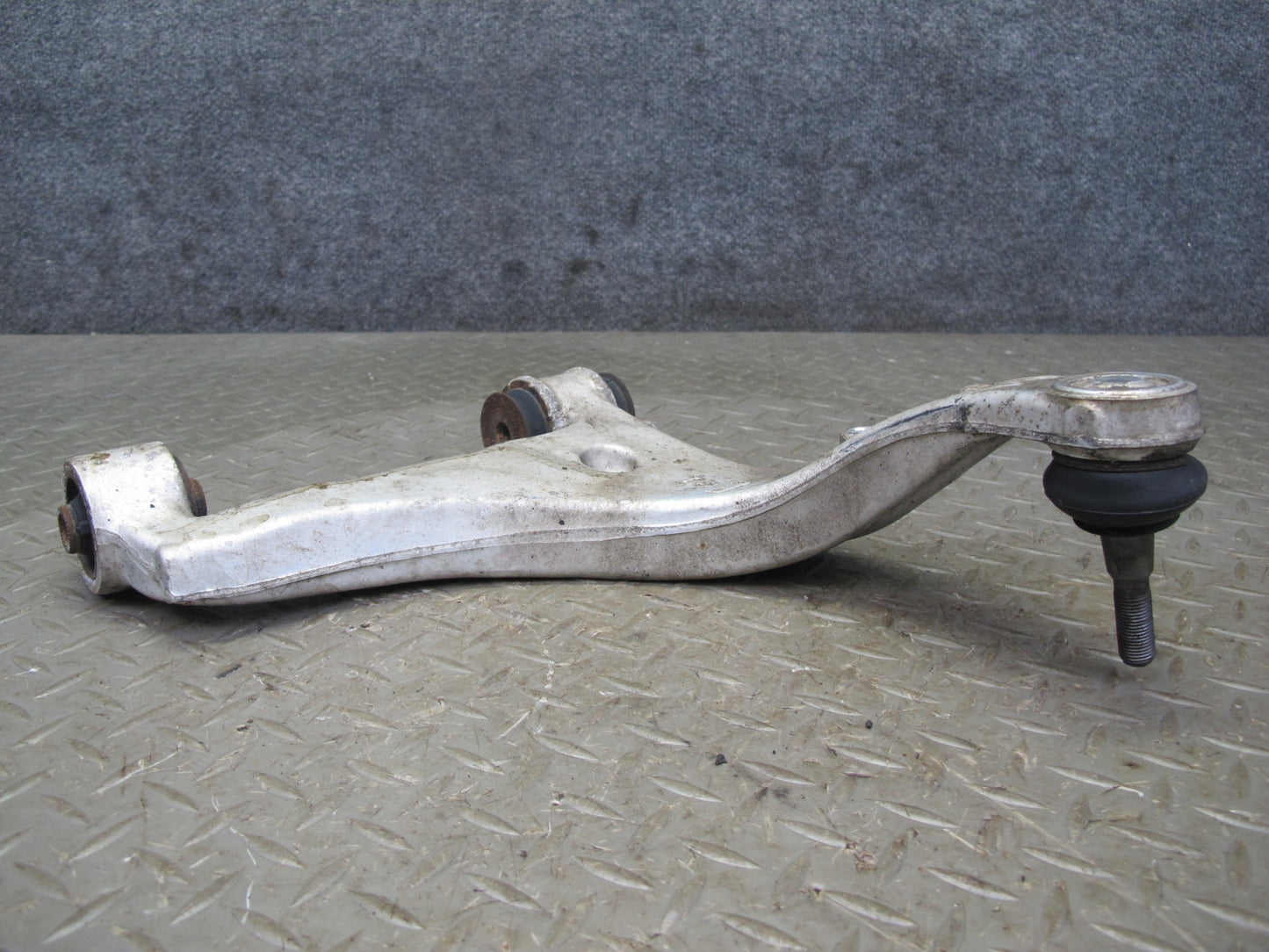 01-06 Lexus UCF30L LS430 Rear Right Suspension Upper Control Arm OEM