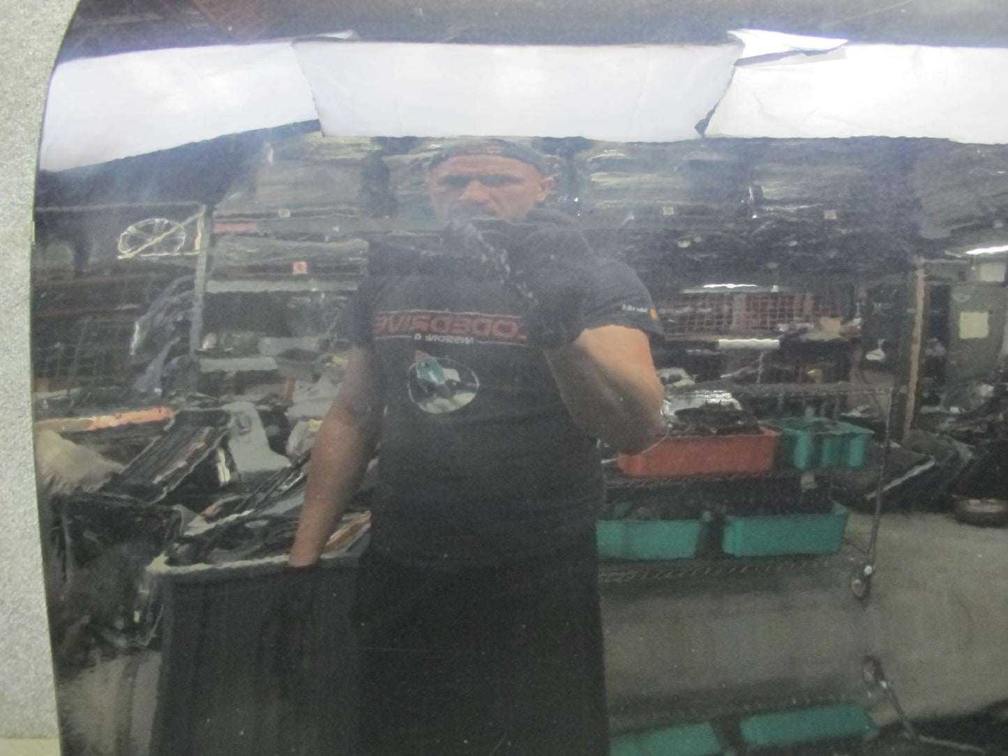 2011-2018 Porsche Cayenne 958 Front Left Side Door Shell Panel W/ Glass Black