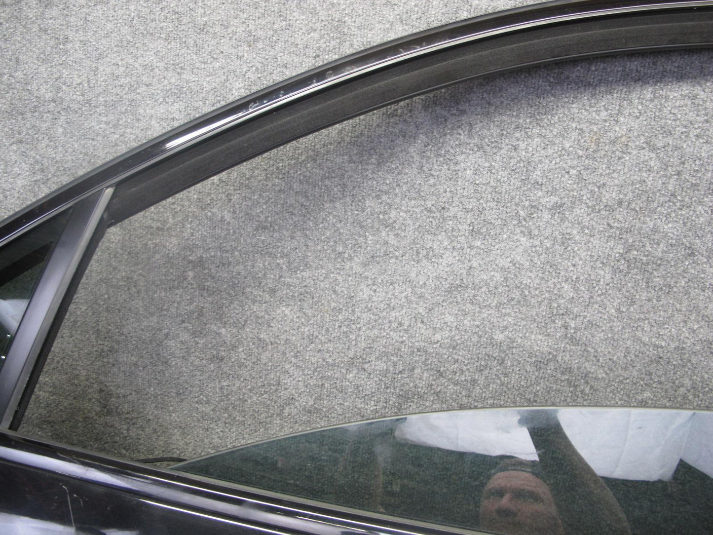 2011-2018 Porsche Cayenne 958 Front Left Side Door Shell Panel W/ Glass Black