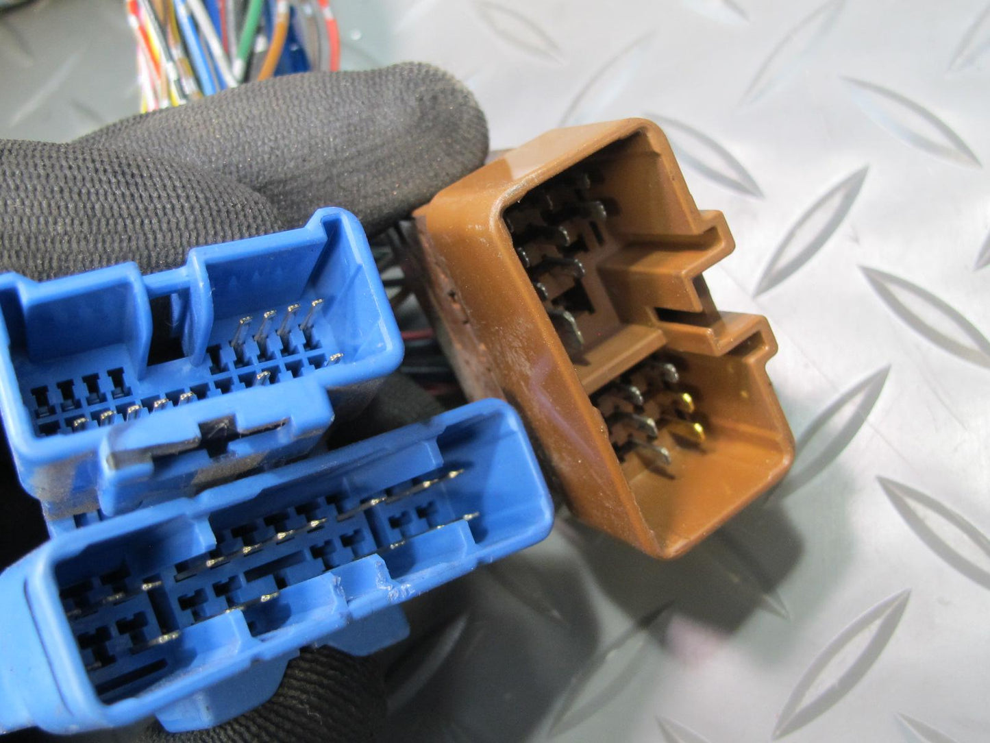 92-93 Lexus UZZ30L SC400 Interior Fuse Relay Box Module w Integration Module OEM