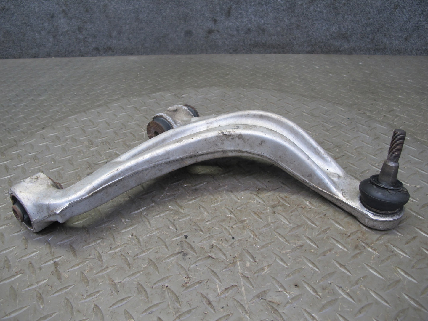 01-06 Lexus UCF30L LS430 Rear Left Suspension Upper Control Arm OEM