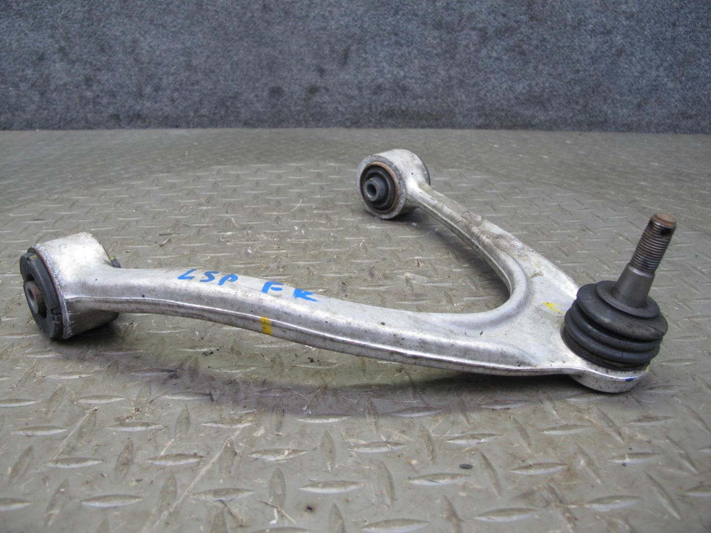 01-06 Lexus UCF30L LS430 Front Right Upper Control Arm OEM