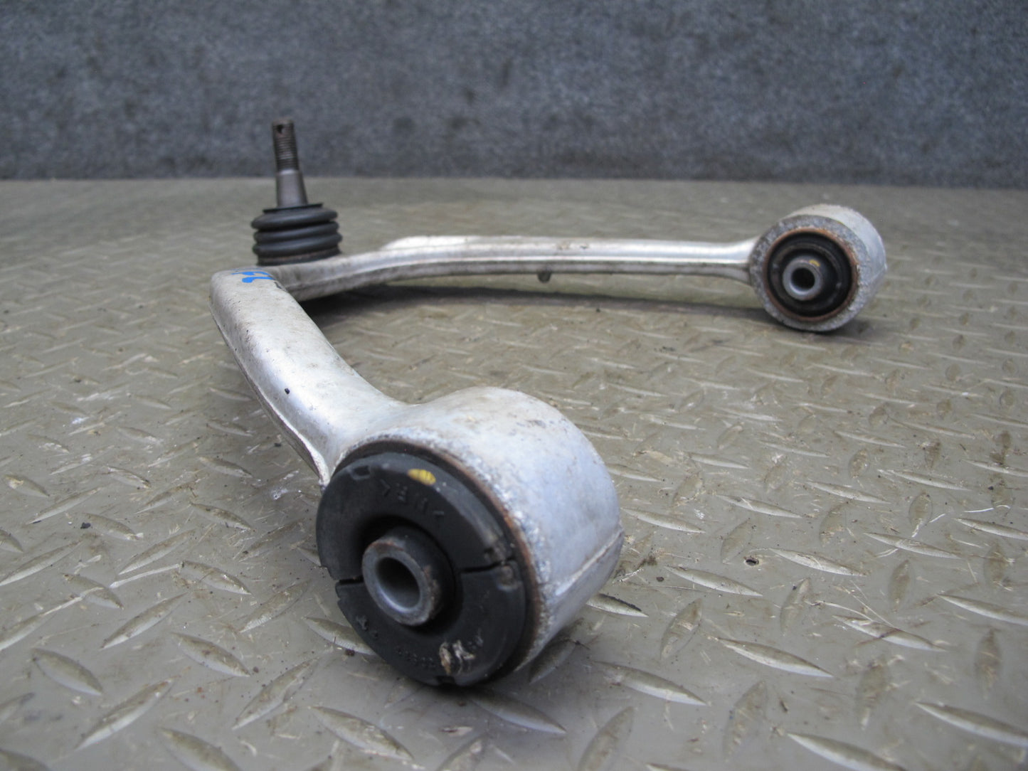 01-06 Lexus UCF30L LS430 Front Left Suspension Upper Control Arm OEM