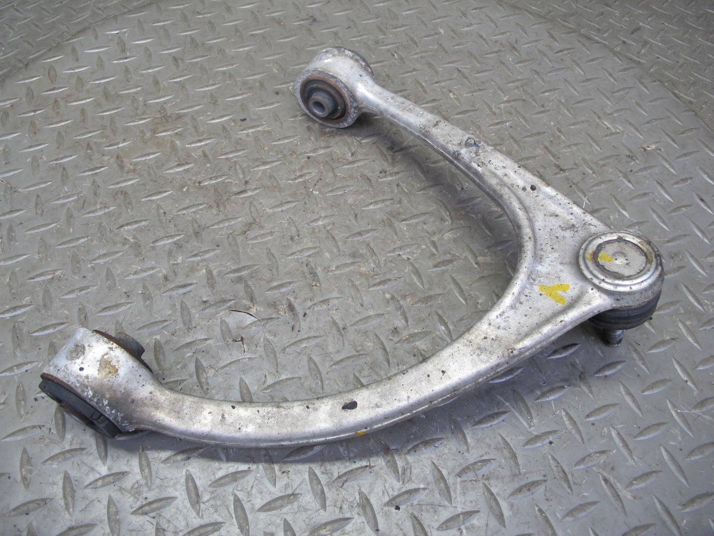 01-06 Lexus UCF30L LS430 Front Left Suspension Upper Control Arm OEM